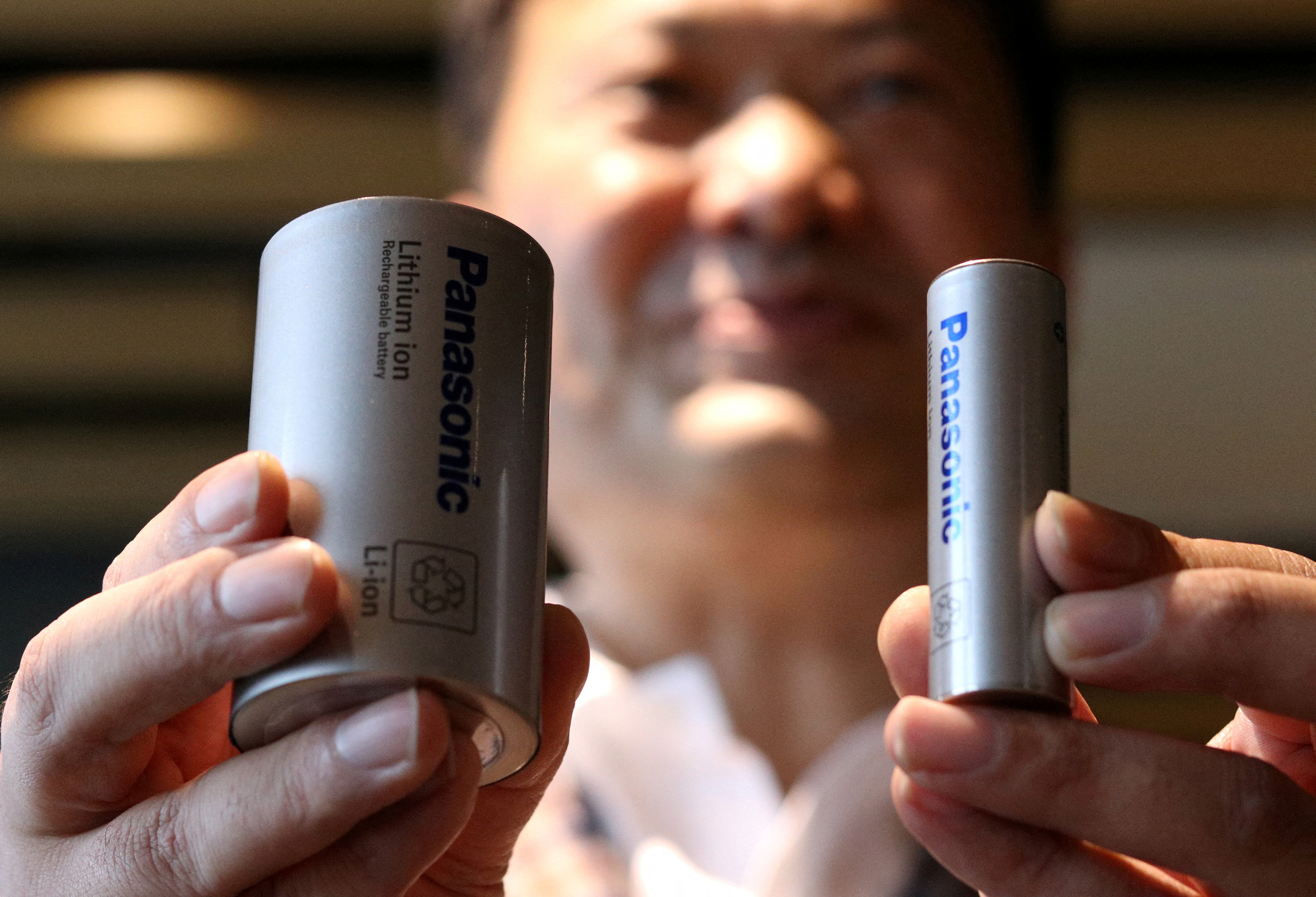 Panasonic 4680 Japanese battery